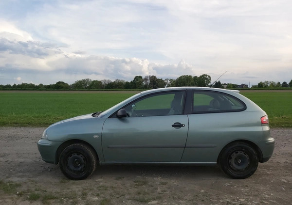 Seat Ibiza cena 4000 przebieg: 150000, rok produkcji 2002 z Mikołów małe 92